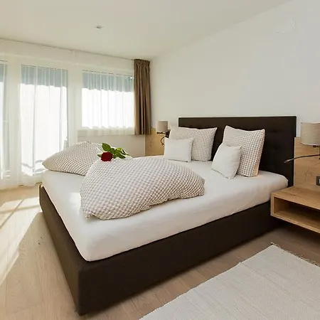 Ried Apartment *